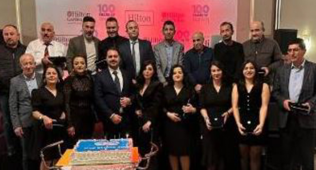 Leader Drives the Team